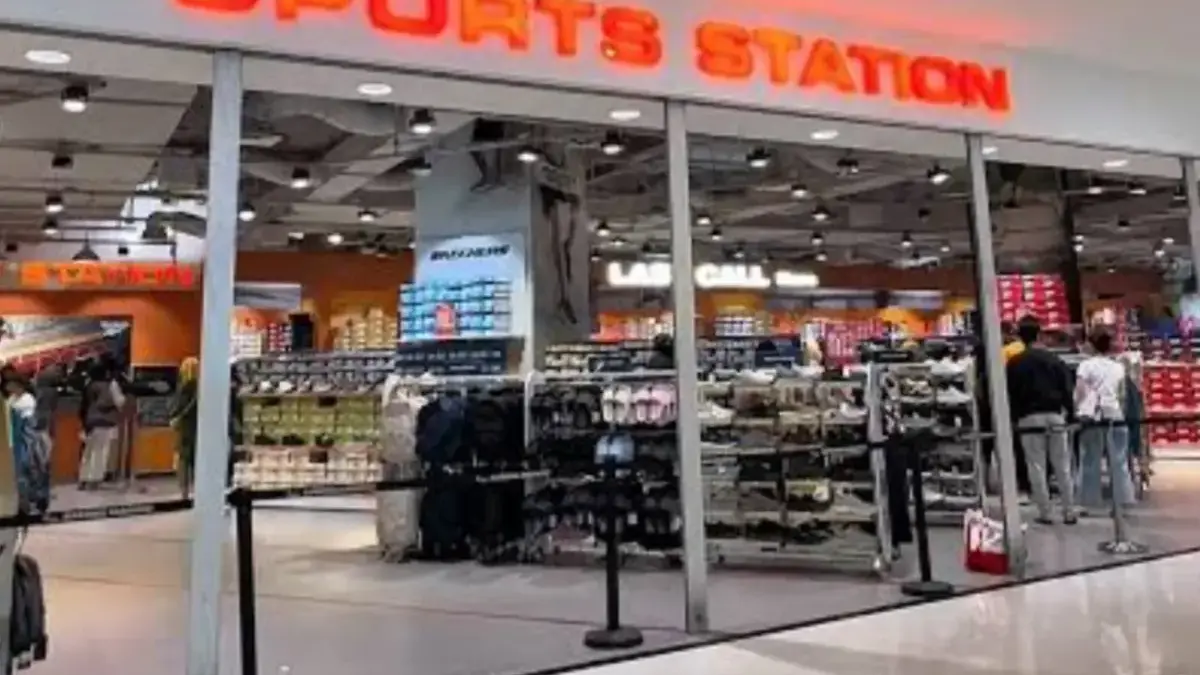 Pusat Sepatu Olahraga, Apparel Branded & Lifestyle Trendy! Kepoin Sports Station di Lippo Mall Cikarang
