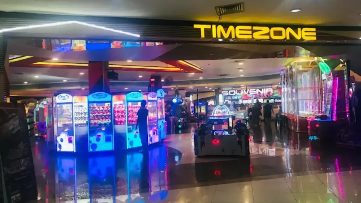 Keseruan Arena Permainan Keluarga, Wahana Arcade & Hadiah Melimpah! Kepoin Timezone di Lippo Mall Cikarang Keseruan Arena Permainan Keluarga, Wahana Arcade & Hadiah Melimpah! Kepoin Timezone di Lippo Mall Cikarang