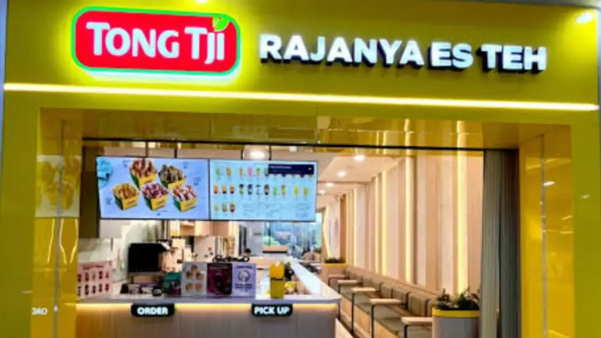 Keharuman Teh Seduh Melati Autentik & Es Teh Manis Jumbo! Kepoin Tong Tji di Lippo Mall Cikarang