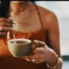 Minuman energi di pagi hari