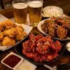 Olahan Ayam Krispi, Saus Berbalur & Bumbu Meresap! Ini 4 Restoran Ayam Terbaik di Lippo Mall Cikarang