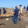 Dugaan Oil Spill Pesisir Pantai Desa Cemarajaya, Kecamatan Cibuaya.