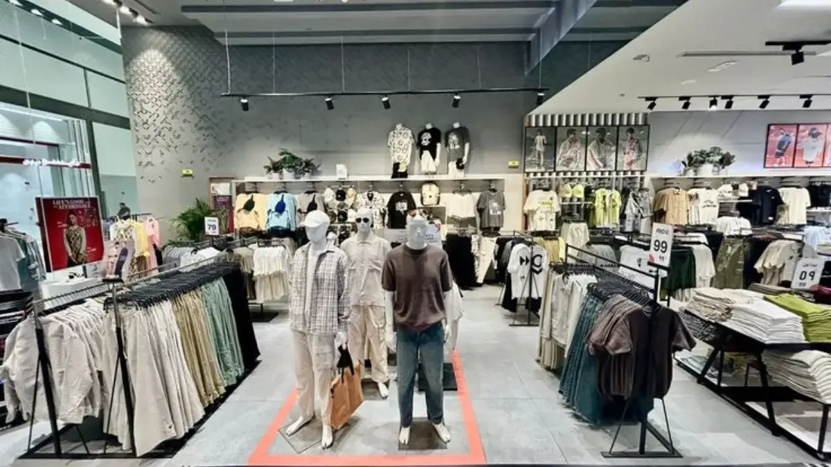 Tampil Trendy, Edgy & Santai! Kepoin Toko Outfit Kasual & Streetwear Kekinian di Lippo Mall Cikarang