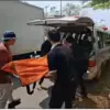 Jasad Pria Ditemukan Mengambang di Kalimalang.