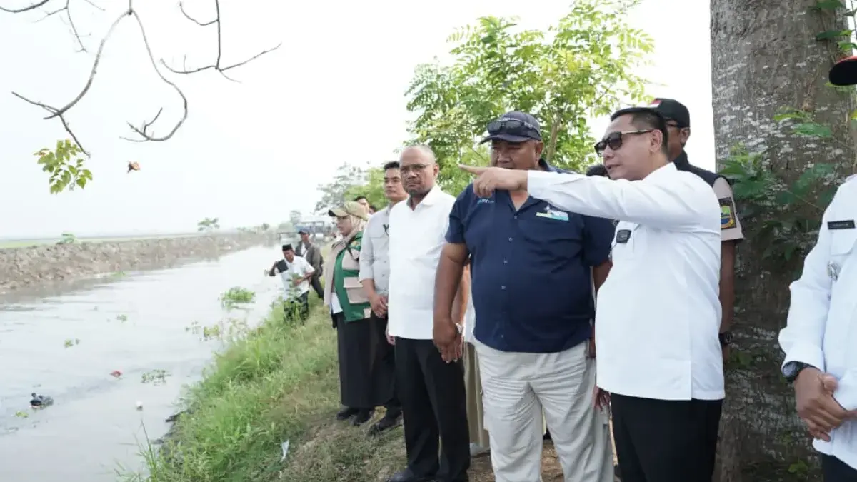 25 Titik Krisis Air di Pebayuran, Asep Turun Tangan Pelaksana Tugas (Plt) Bupati Bekasi Asep Surya Atmaja