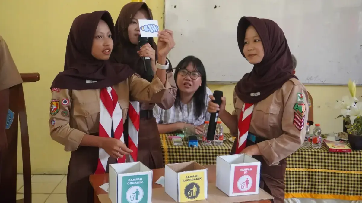 Edukasi Siswa SMPN 1 Cikarang Pusat