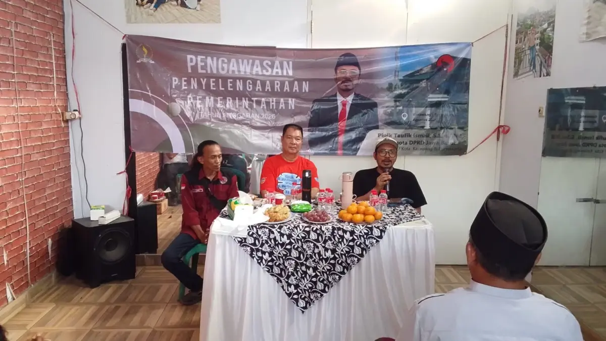 Pipik Taufik Ismail