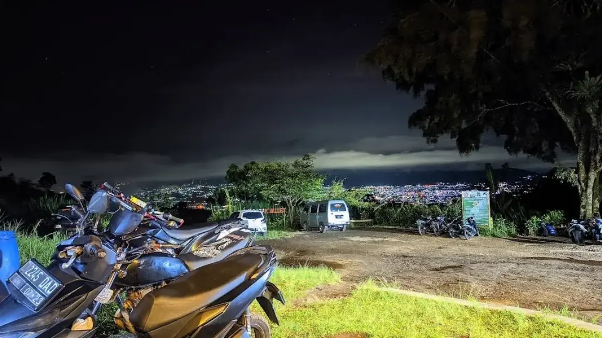 Deretan destinasi wisata di Garut menawarkan pilihan liburan keluarga yang beragam