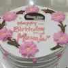 Sejumlah toko kue di Tambun Selatan menyediakan aneka cake dan roti.