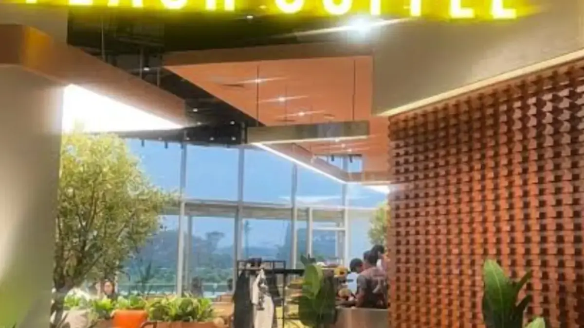 Sajian Kopi Berkualitas & Cepat Saji! Cicipi Flash Coffee di Living World Grand Wisata