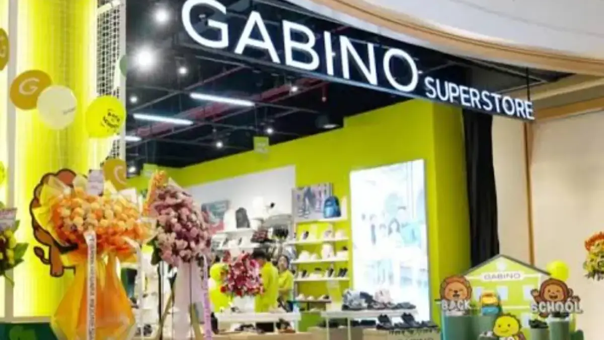 Pilihan Sepatu & Tas Trendy untuk Seluruh Keluarga! Berbelanja Nyaman di Gabino Living World Grand Wisata