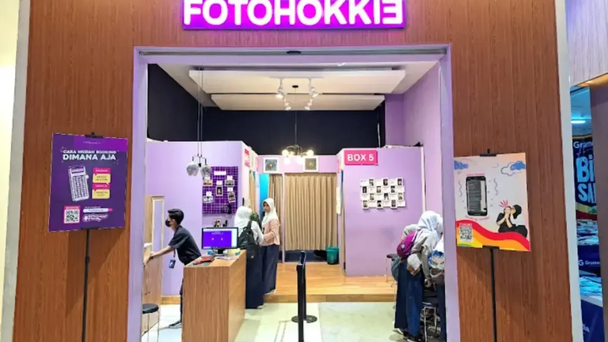 Tempat Abadikan Momen Spesial & Studio Foto Terfavorit! Cobain Foto Hokkie di Living World Grand Wisata
