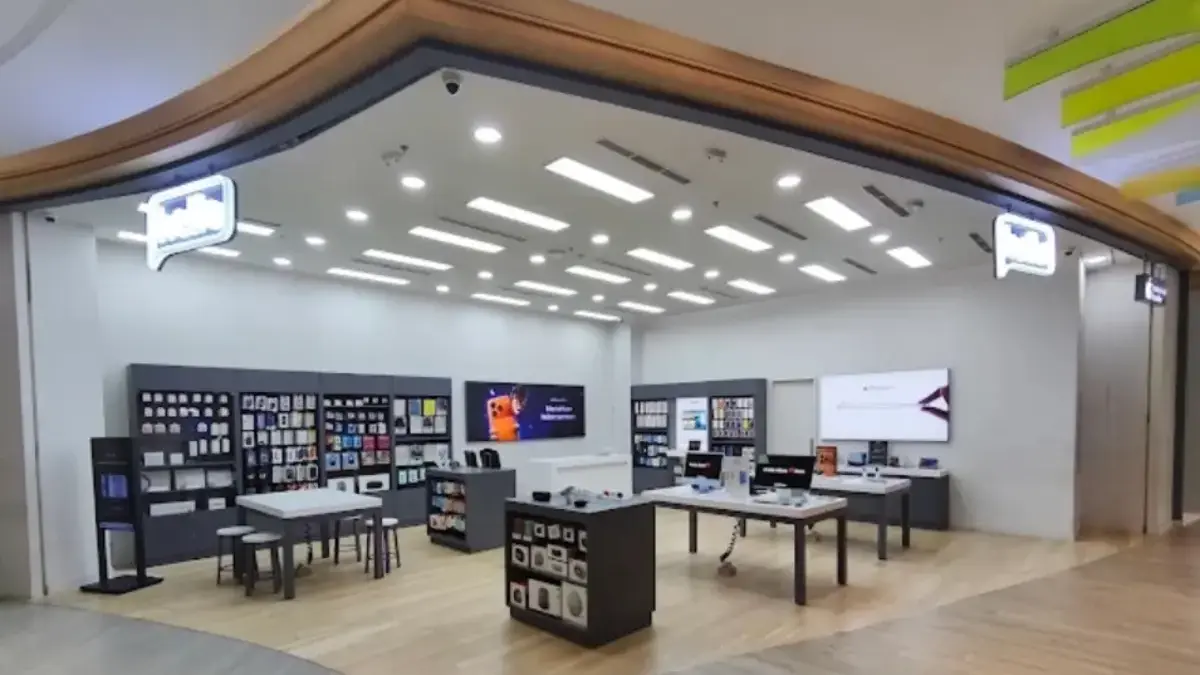 Apple Resmi, Gadget Premium & Aksesoris Terlengkap! Jelajahi Hello Store di Living World Grand Wisata Apple Resmi, Gadget Premium & Aksesoris Terlengkap! Jelajahi Hello Store di Living World Grand Wisata
