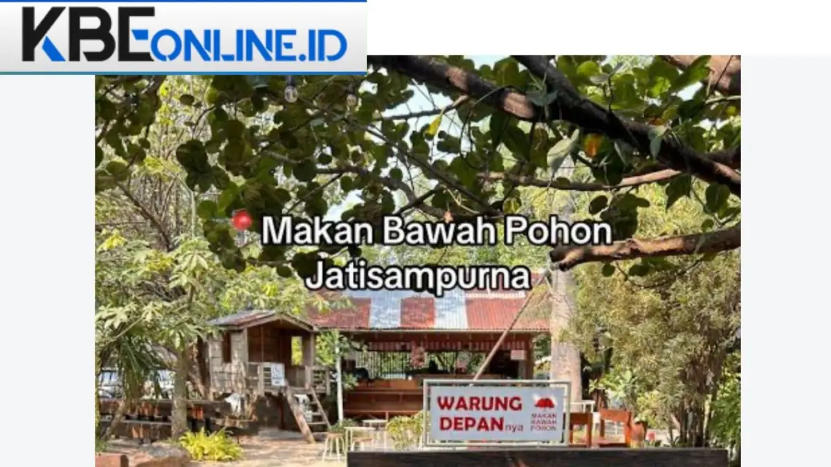 Makan Bawah Pohon