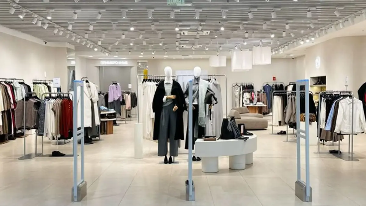 Tampil Modis, Trendi & Elegan! Kepoin Toko Baju Wanita Terbaik di Lippo Mall Cikarang