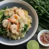 Nasi goreng rumahan dapat dibuat dengan bahan sederhana yang tersedia di dapur.