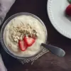 Beragam pilihan menu sarapan pagi seperti telur, roti gandum, oatmeal.