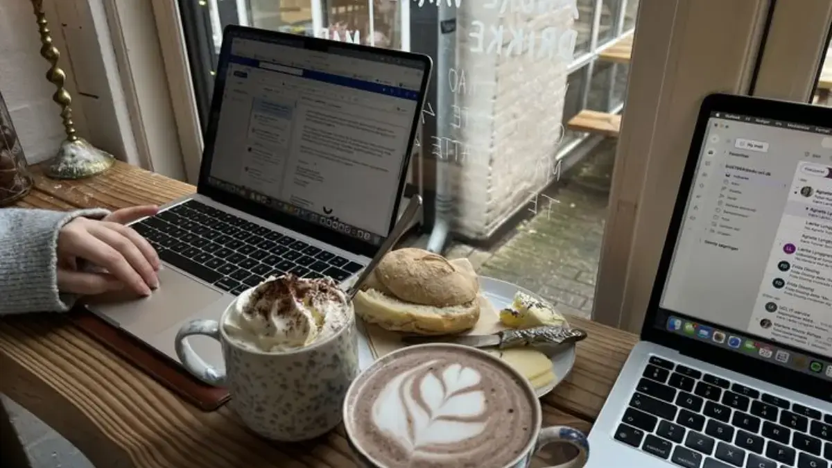 Mau WFC di Mall? Ini 5 Rekomendasi Cafe di Summarecon Mall Bekasi yang Bikin Betah Berjam-jam! Mau WFC di Mall? Ini 5 Rekomendasi Cafe di Summarecon Mall Bekasi yang Bikin Betah Berjam-jam!