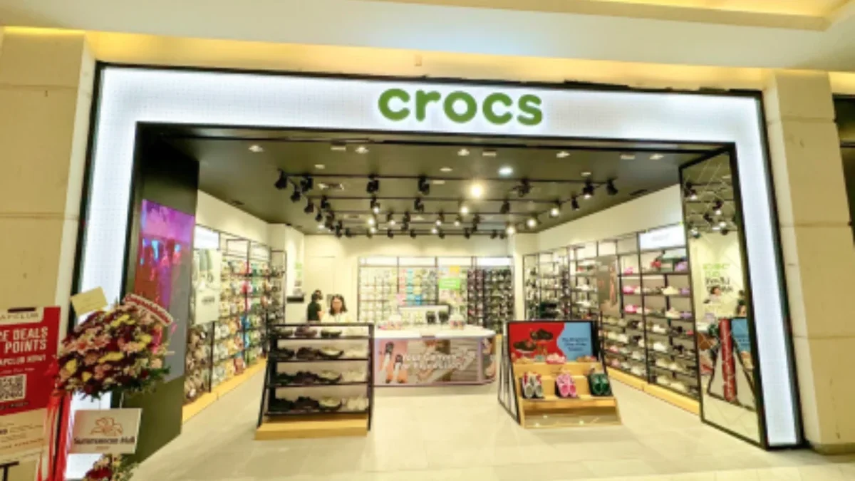 Langkah Ringan dan Nyaman dengan Desain Ikonik, Crocs di Summarecon Mall Bekasi Punya Koleksi Clog Favorit! Langkah Ringan dan Nyaman dengan Desain Ikonik, Crocs di Summarecon Mall Bekasi Punya Koleksi Clog Favorit!