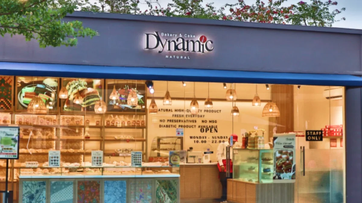 Roti Klasik Lembut dan Kue Tradisional Favorit Keluarga, Dynamic Bakery di Summarecon Mall Bekasi Otentik!