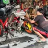 Ilustrasi bengkel motor di kawasan Tambun Selatan.