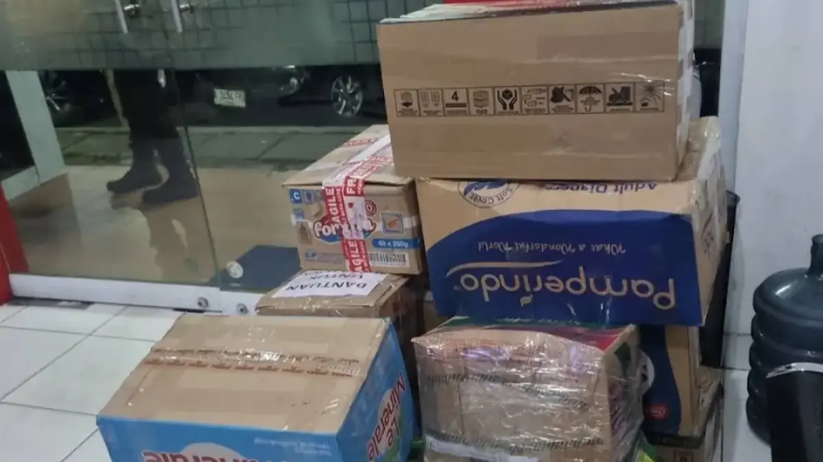 Daftar 13 Tempat Kirim Paket di Tambun Selatan, Ada yang Buka sampai Malam Sejumlah gerai ekspedisi dan agen pengiriman paket tersedia di berbagai wilayah Tambun Selatan.