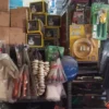 Sejumlah toko bangunan di Tambun Selatan menyediakan beragam material.