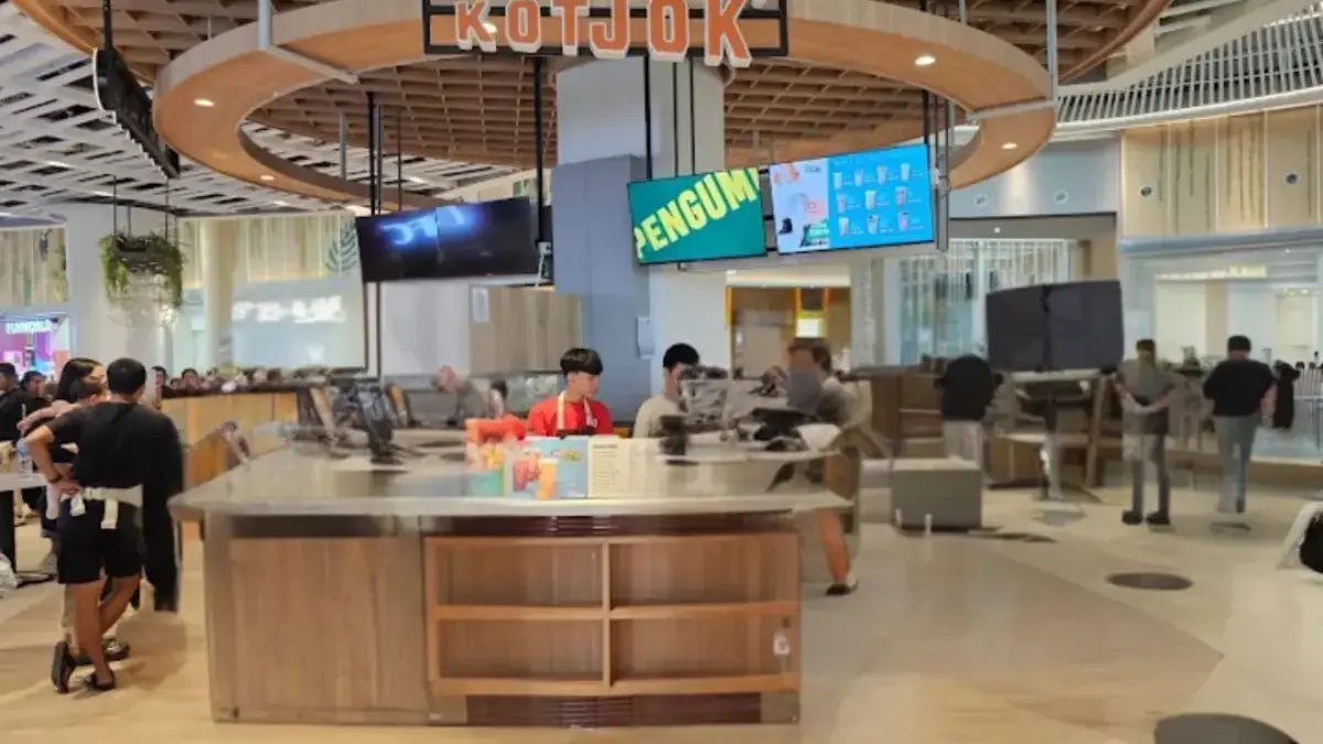 Teh Kotjok di Living World Grand Wisata, Cita Rasa Es Teh Tradisional yang Menyegarkan Teh Kotjok di Living World Grand Wisata, Cita Rasa Es Teh Tradisional yang Menyegarkan