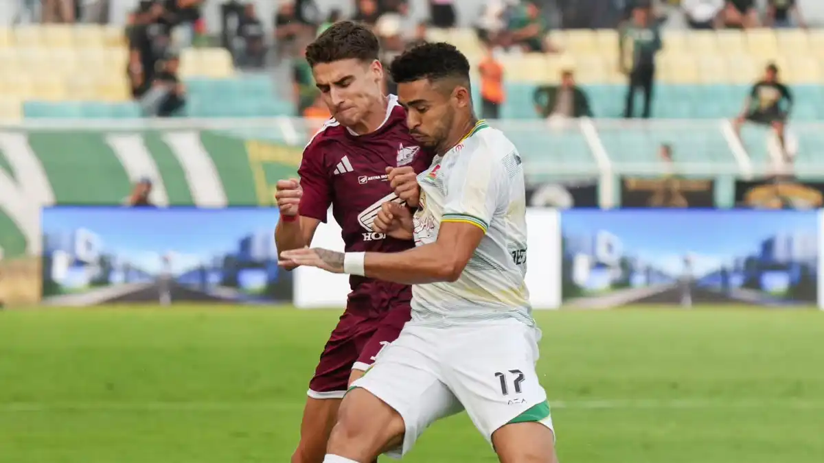 Hasil Super League: Drama Penalti di Parepare, PSM Kalahkan Persebaya 1-0 PSM Makassar