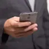 Membersihkan file sampah secara berkala dapat membantu.